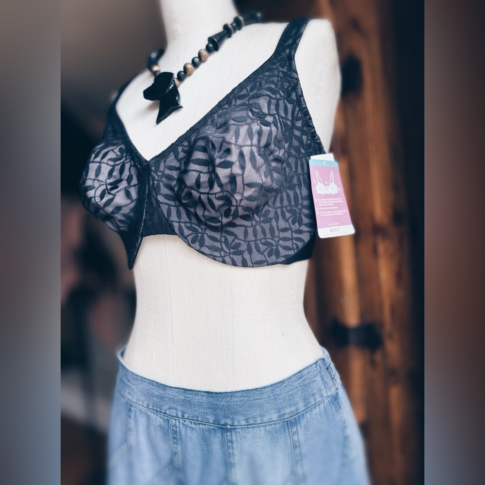 Olga Sheer Leaves Full Figure Underwire Bra Black 44D NWT - Picture 3 of 10